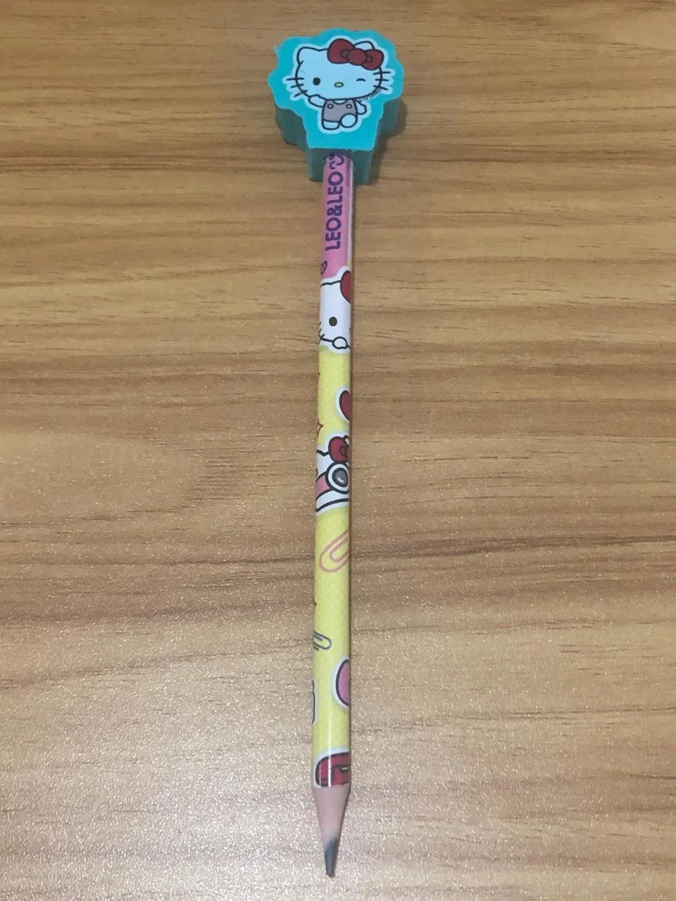 LÁPIS HB HELLO KITTY CORPO INTEIRO