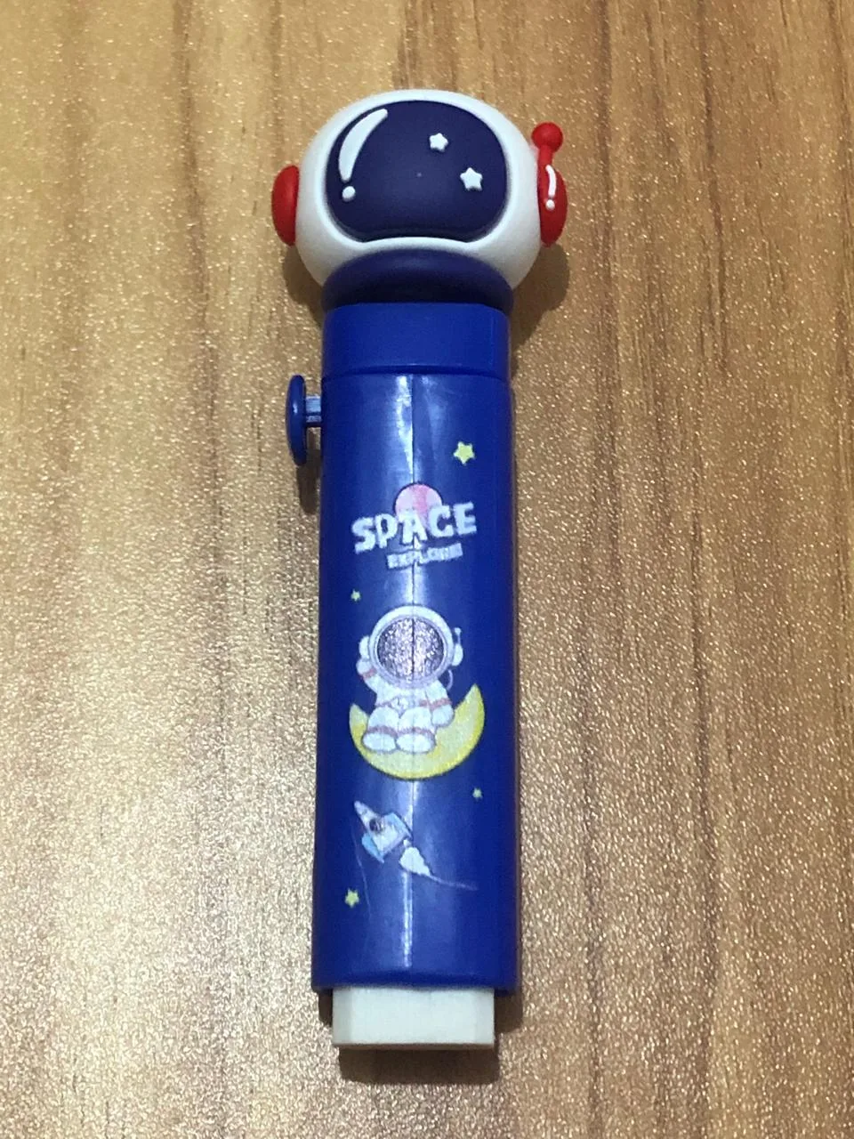 BORRACHA ASTRONAUTA