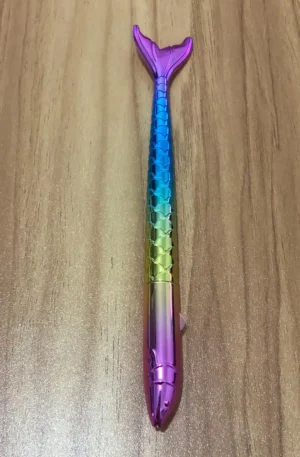 Caneta formato Sereia lilás