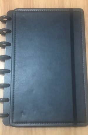 CADERNO A5 PRETO FRENTE