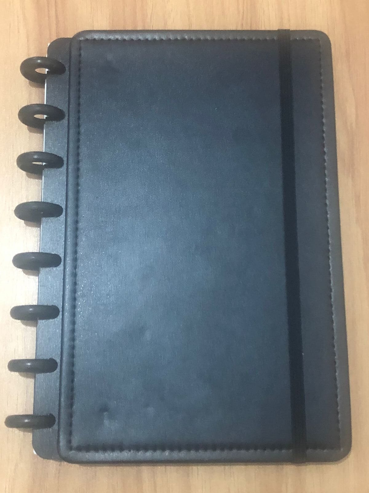 CADERNO A5 PRETO FRENTE